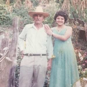 Meet your Posher, Esperanza